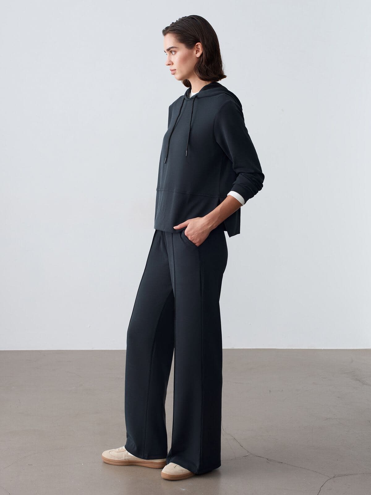 Kapüşonlu Sweatshirt & Pantolon Takım 6